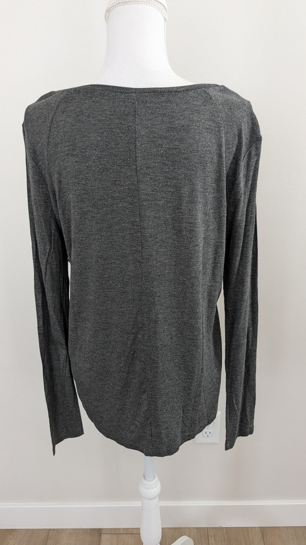 Long Sleeve Tops