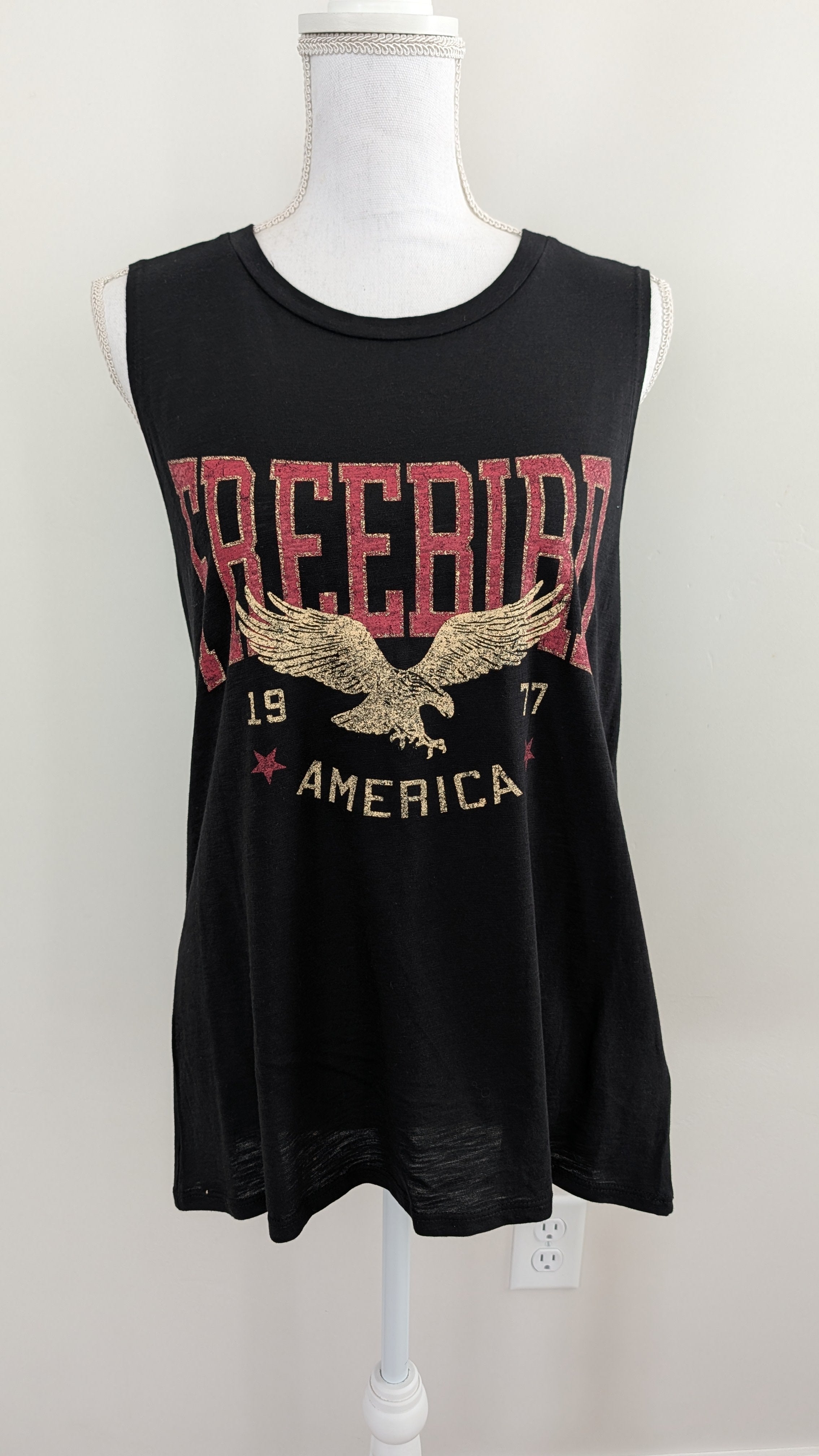 Free Bird Tank