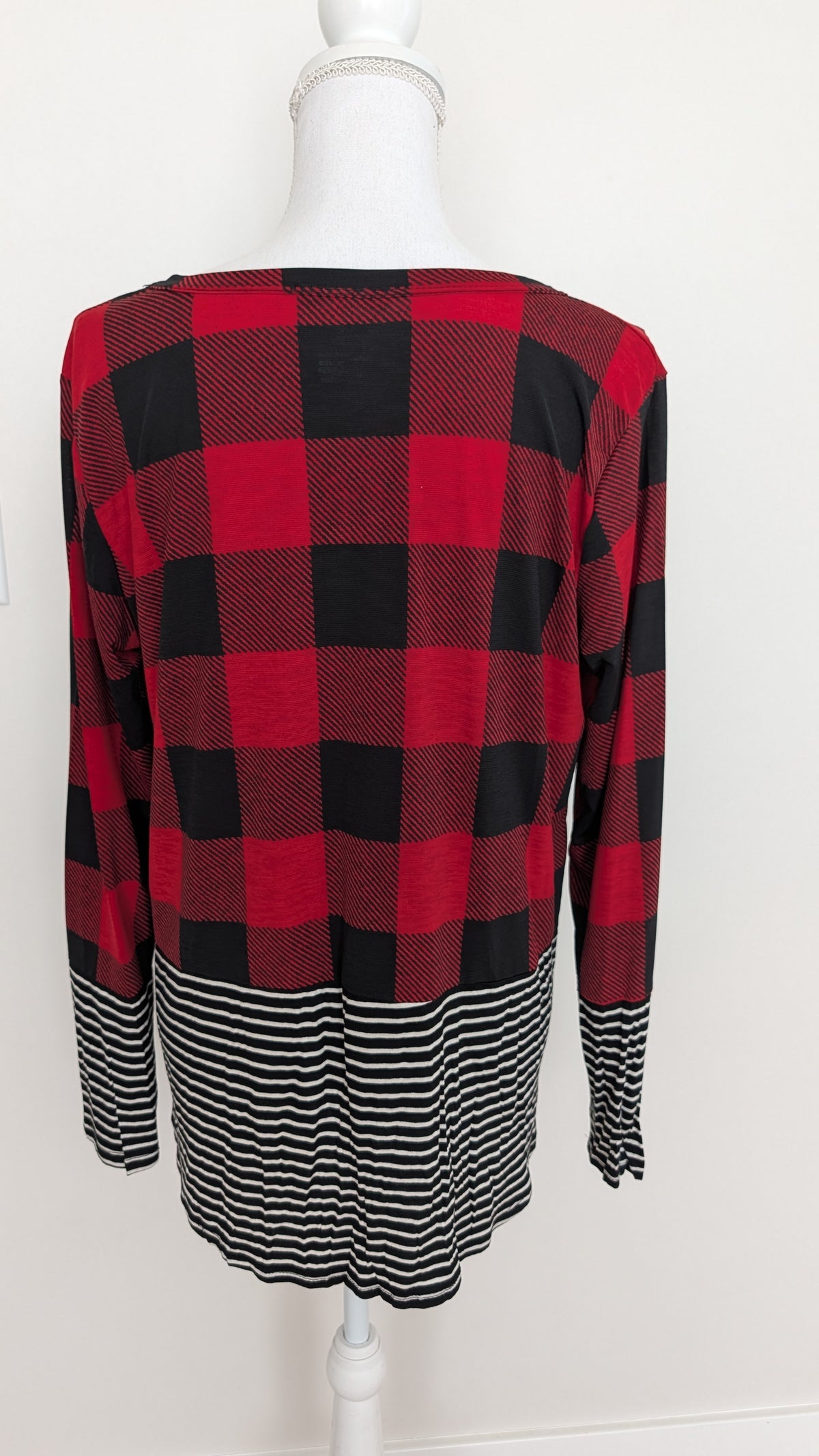Buffalo Plaid w/ Strip and Sequin Pocket