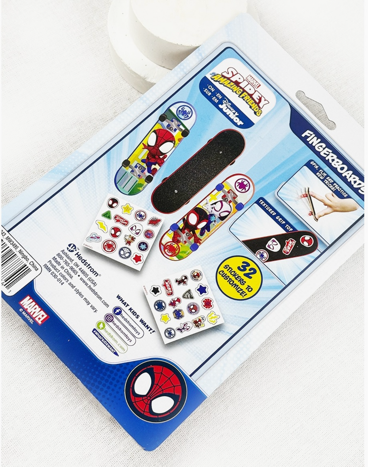 Spidey Amazing Friends Fingerboard Skateboard Set